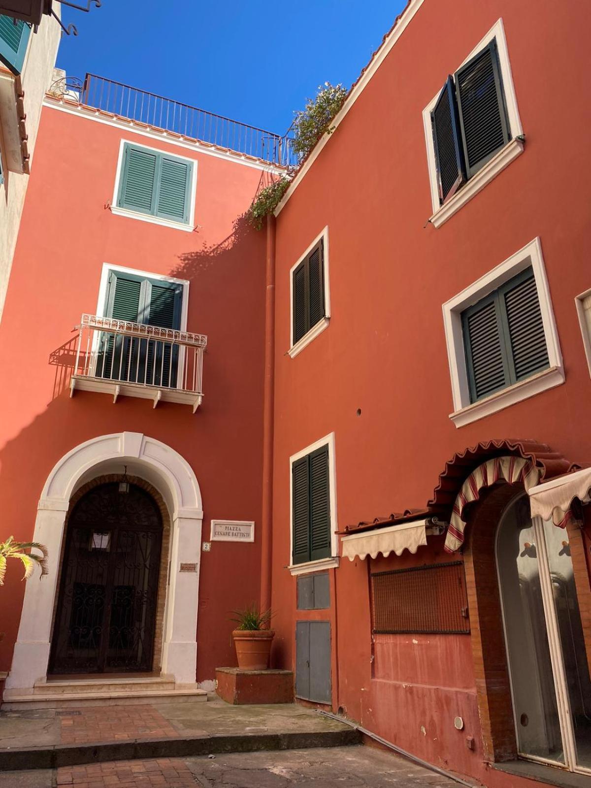 Luxury Flat In Appartamento